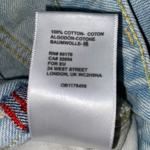 BDG - light wash blue jeans - Mom Jeans - Picture 3 of 11